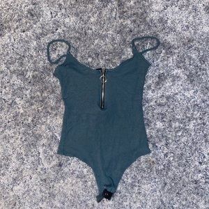 Green Windsor bodysuite